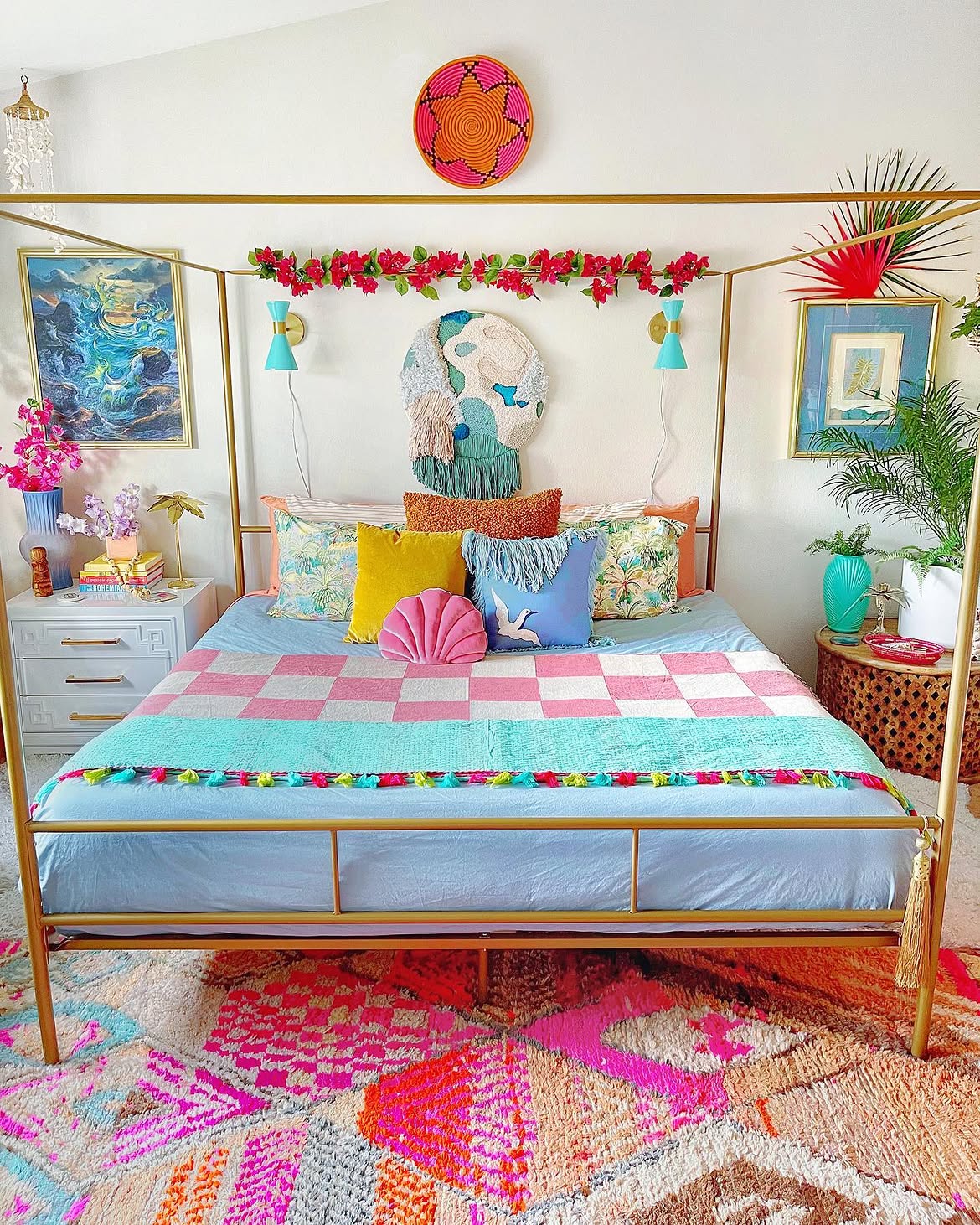 Bohemian interior styled with an Ettilux rug