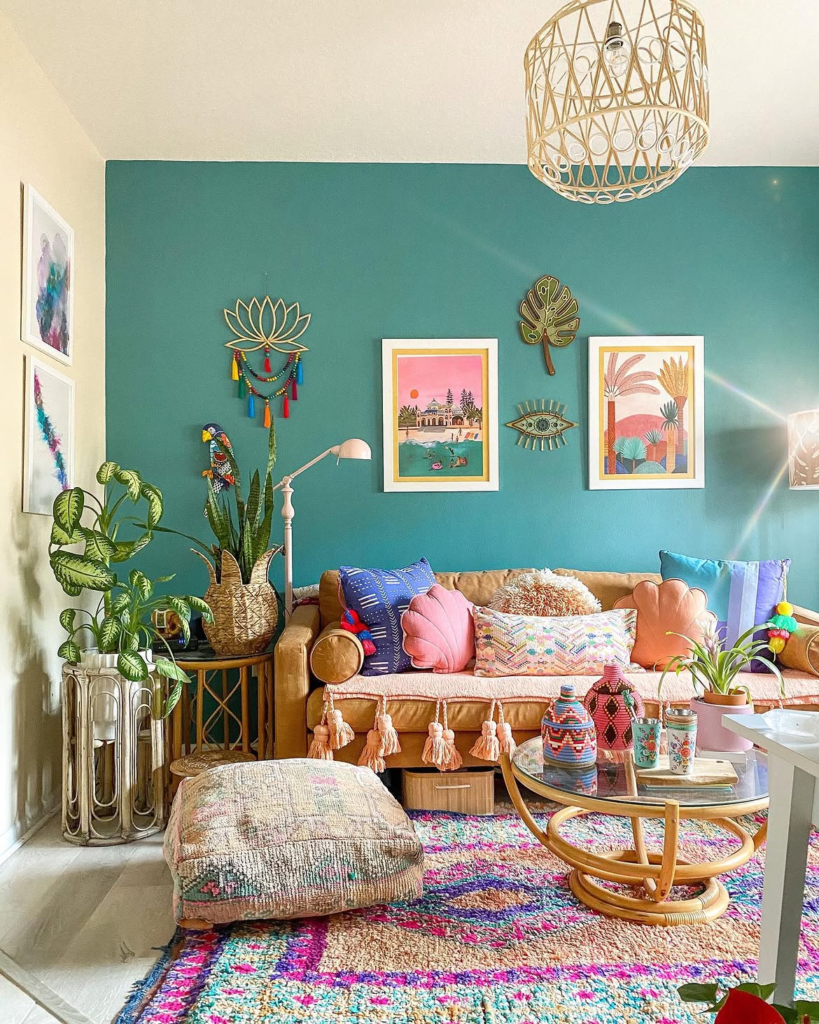 Contemporary interior styled with an Ettilux rug