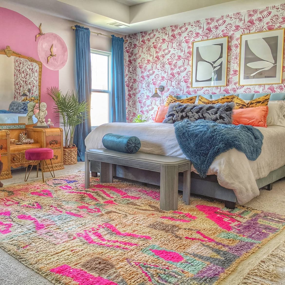 Maximalist interior styled with an Ettilux rug